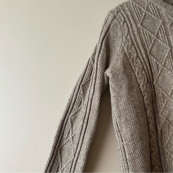 Pretty Guide Cable Knit Sweater Women's M - Picture 3 of 5